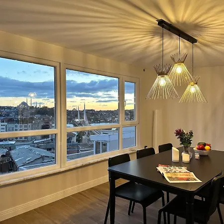 Stunning Seaview 2br Near Metro - Ym4