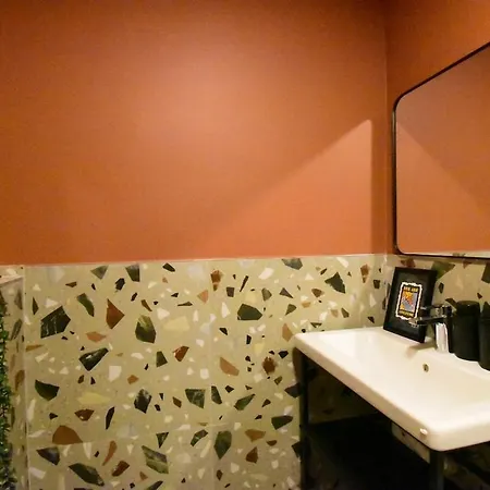 Stunning Seaview 2br Near Metro - Ym4 Apartment