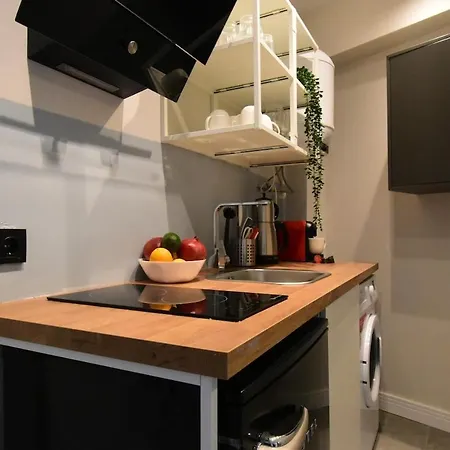 Stunning Seaview 2br Near Metro - Ym4 Apartamento *